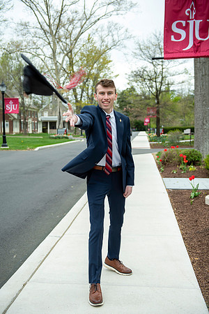 4-21-25 HJaffe SJU Grad 024