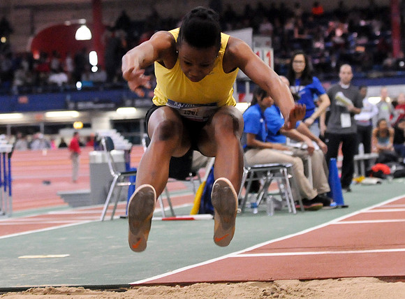 NB2014Nationals-TripleJump-Girls-116