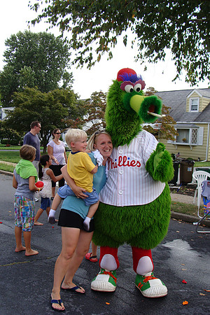 9-13-08 Corinthian Ave Block Party 019