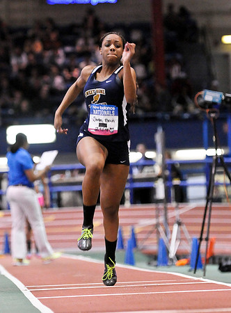 NB2014Nationals-TripleJump-Girls-078