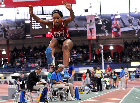 NB2014Nationals-TripleJump-Girls-124