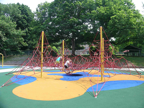 SJLVKL Smith Playground June 2007 4