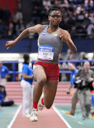 NB2014Nationals-TripleJump-Girls-149