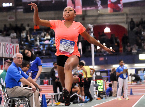 NB2014Nationals-TripleJump-Girls-129