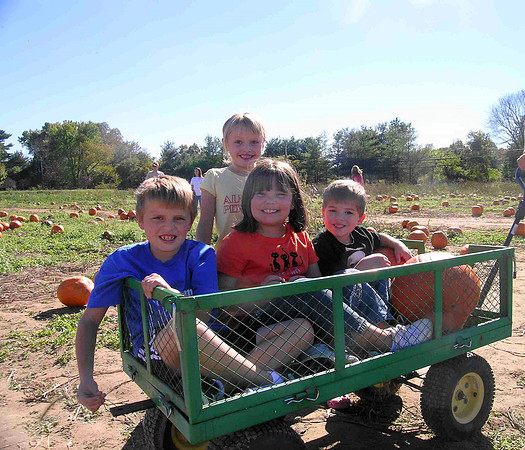 SJL VKL GMF NVF Solly Farm Pumpkin Patch 2007