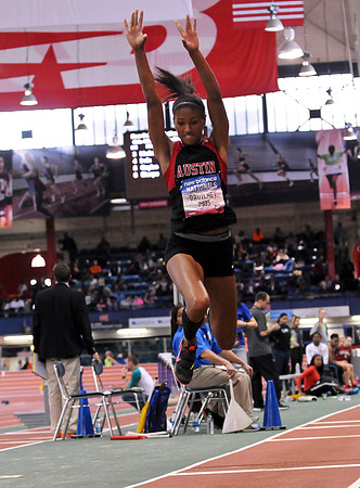 NB2014Nationals-TripleJump-Girls-091