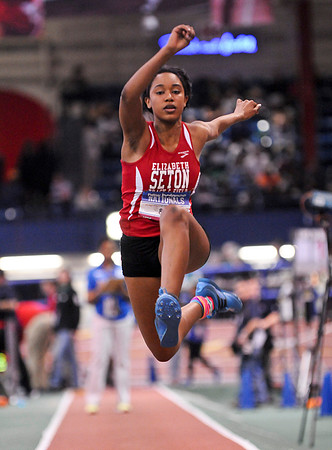 NB2014Nationals-TripleJump-Girls-181