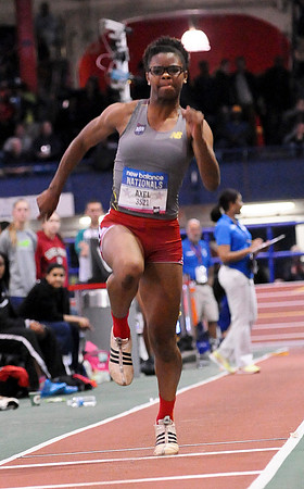 NB2014Nationals-TripleJump-Girls-105