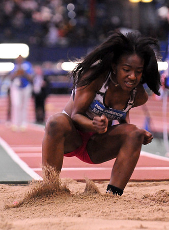 NB2014Nationals-TripleJump-Girls-054