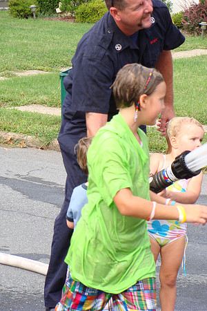 9-13-08 Corinthian Ave Block Party 049