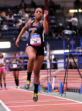 NB2014Nationals-TripleJump-Girls-048