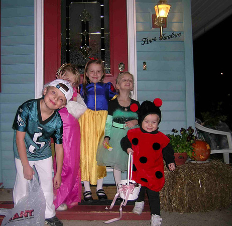 Leisters Woods 2006 Halloween