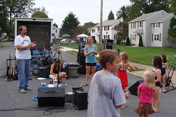 9-13-08 Corinthian Ave Block Party 081