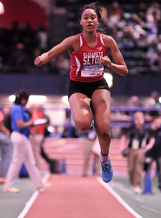 NB2014Nationals-TripleJump-Girls-154