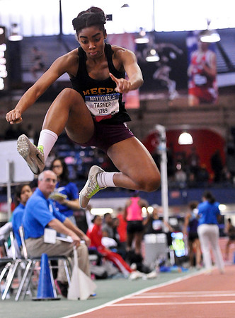 NB2014Nationals-TripleJump-Girls-032