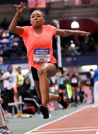 NB2014Nationals-TripleJump-Girls-110