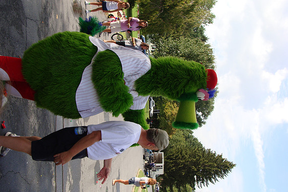 9-13-08 Corinthian Ave Block Party 020