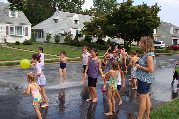 9-13-08 Corinthian Ave Block Party 032