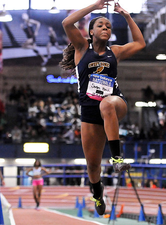 NB2014Nationals-TripleJump-Girls-065