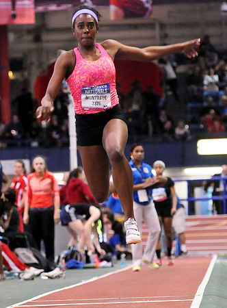 NB2014Nationals-TripleJump-Girls-035