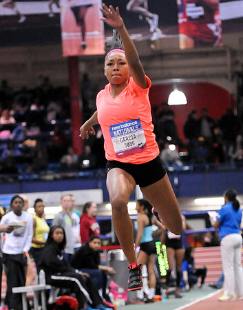NB2014Nationals-TripleJump-Girls-109