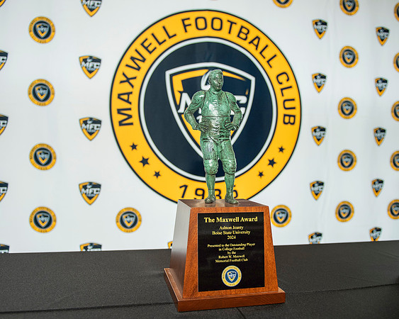 2025 Maxwells GirlsFlagFB 6-8-25 004
