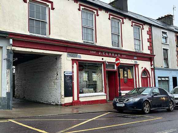 James Curran Bar Dingle 8-8-24 002
