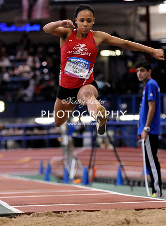 NB2014Nationals-TripleJump-Girls-074