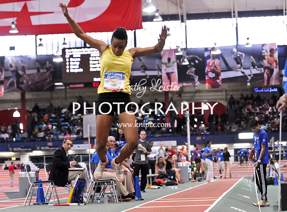 NB2014Nationals-TripleJump-Girls-114