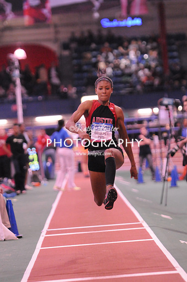 NB2014Nationals-TripleJump-Girls-156