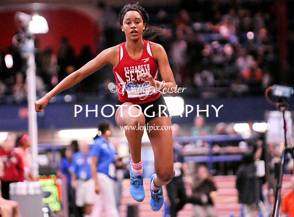 NB2014Nationals-TripleJump-Girls-170