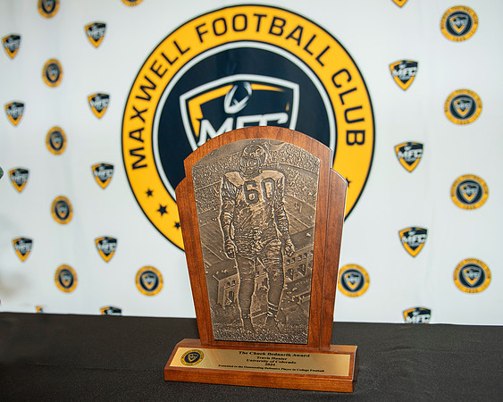 2025 Maxwells GirlsFlagFB 6-8-25 005