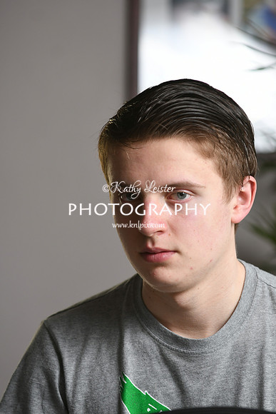 KNL_3589