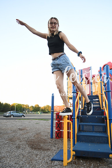 KNL_0384